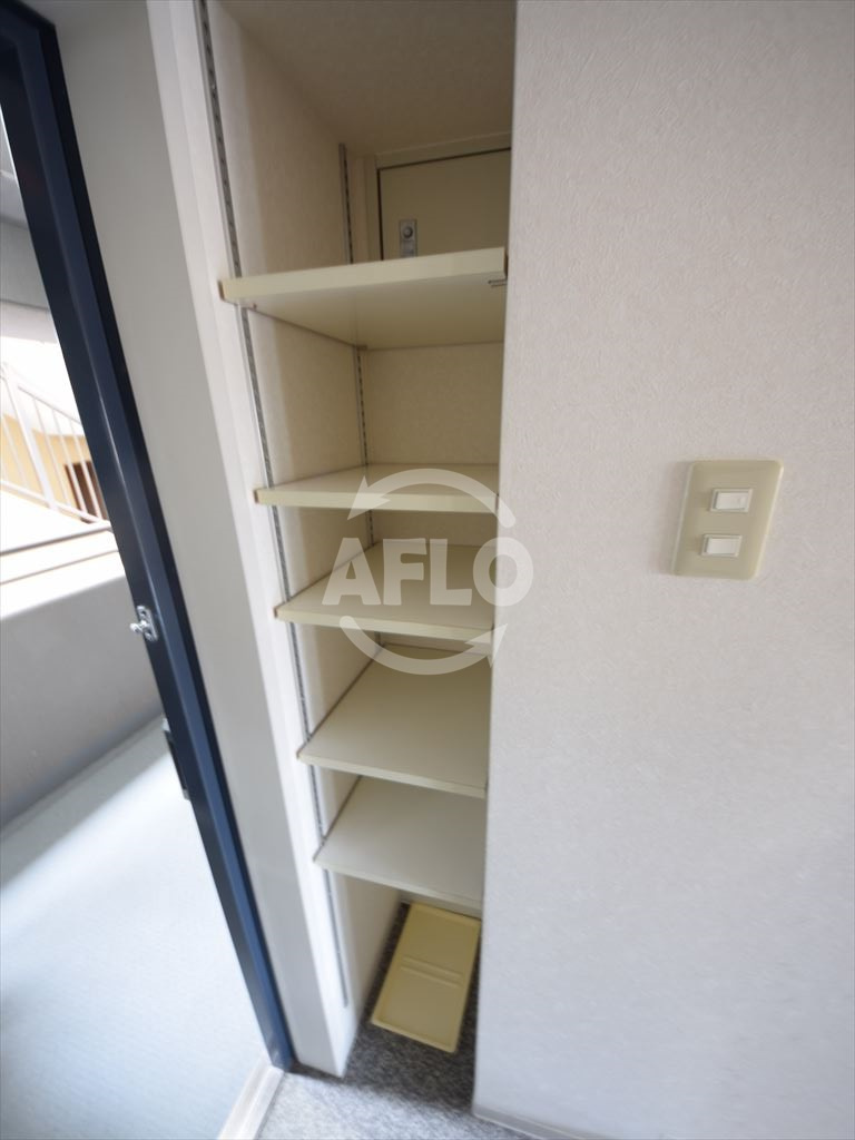 サンキャドマスMinami・堀江の内装|サンキャドマスMinami・堀江　シューズＢＯＸ