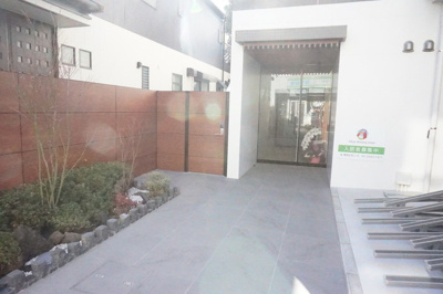 【エントランス】 | コンパルティア東長崎