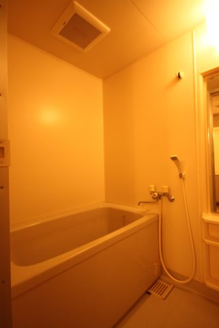 【浴室】