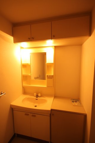 【洗面所】
