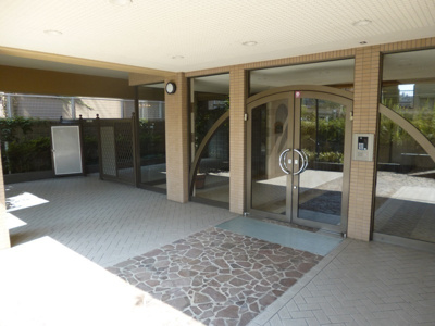 【エントランス】 | メゾン三田赤坂