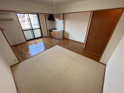 【寝室】 | ソリッソ・パイン南ヶ丘 | 寝室