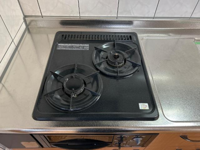 【キッチン】 | ソリッソ・パイン南ヶ丘 | ガスコンロ2口