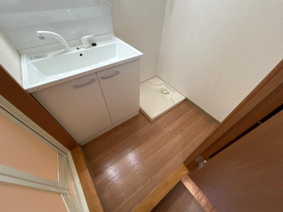 【洗面所】 | Ｒｅｌａｔｉｏｎ -ルラシオン- | 洗面