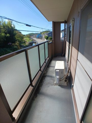 【バルコニー】 | アシーネ三田天神