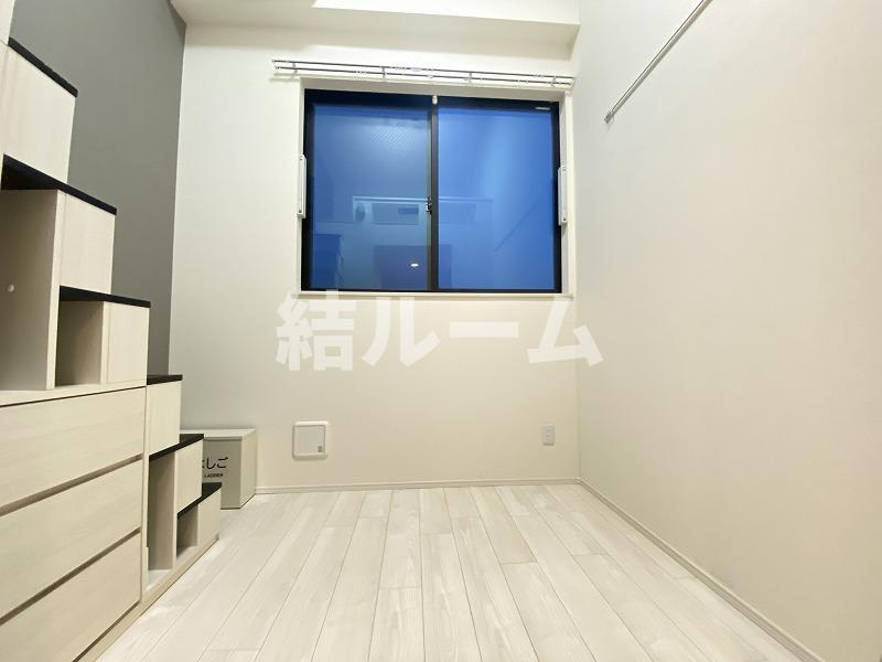 板橋区小茂根１丁目のアパートの居間・リビング