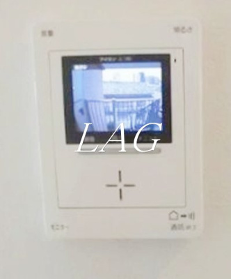 【セキュリティ】 | カーサ大井倉田 | モニター付きインターホンです。