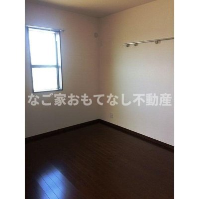 【寝室】 | リーブル ピスケス | ※写真は別号室