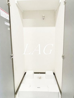 【設備】 | PLUSH-GARDEN  CRYSTA | 室内洗濯機置き場です。