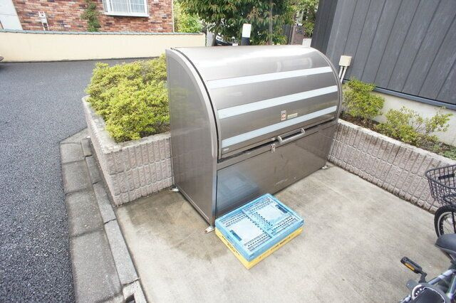 アムール成城のエントランス