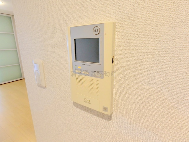 萩中イーストの設備|TVモニター付オートロック