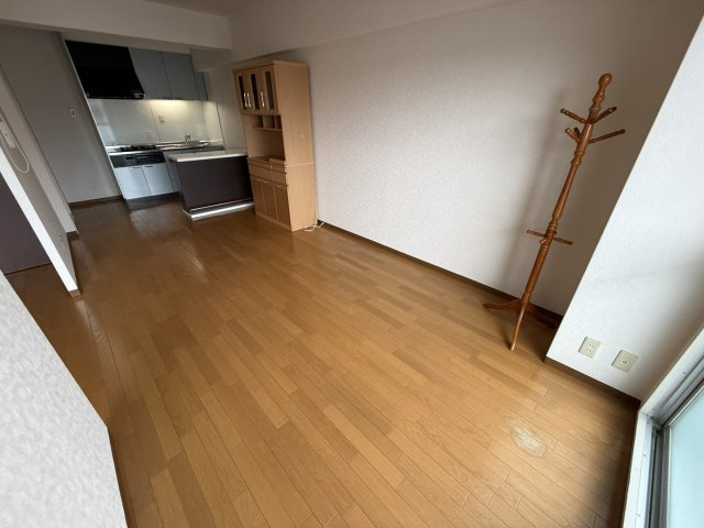 ファミール服部の内装