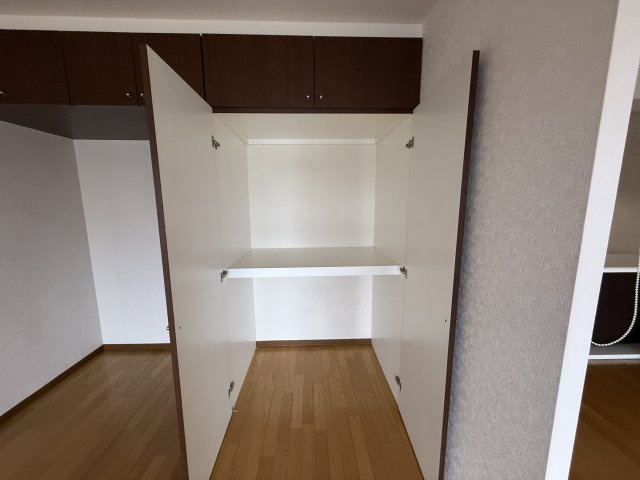 ファミール服部の収納