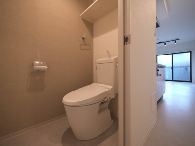 【トイレ】 | S-MOVE緑橋Ⅱ | 落ち着いた色調のトイレです