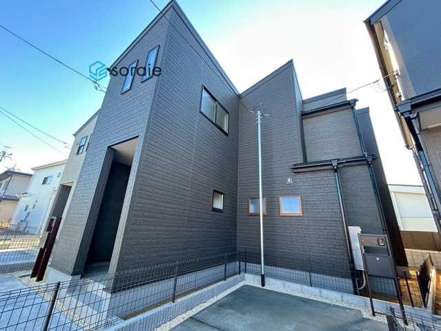 入間仏子第7期全3棟　新築戸建　リーブルガーデンの外観|令和8年2月3日撮影。