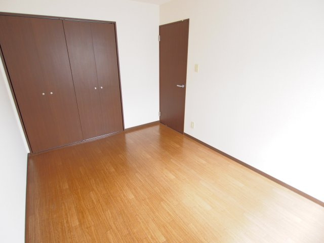 フォブール鶴江の内装