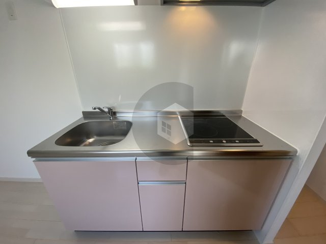 グリッター長田のキッチン