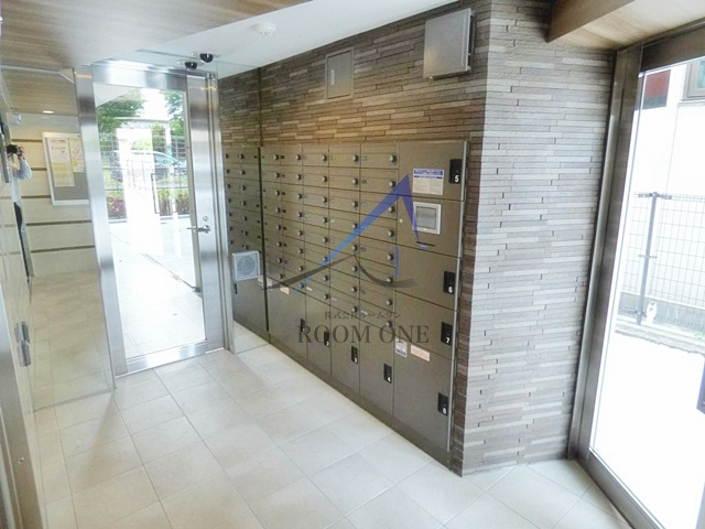 レーヴ・ド・クレエ綾瀬のエントランス|エントランスです。