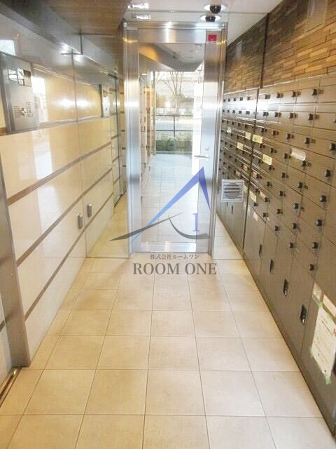 レーヴ・ド・クレエ綾瀬のその他共用部分|集合ポストです。