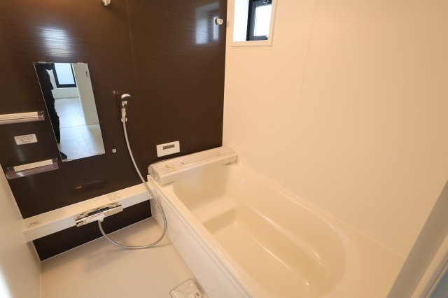 《仲介手数料無料》南区曲本４丁目5-20新築一戸建てKEIAI GRACEの浴室