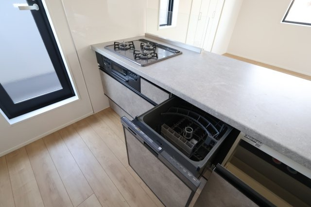 《仲介手数料無料》南区曲本４丁目5-20新築一戸建てKEIAI GRACEのキッチン