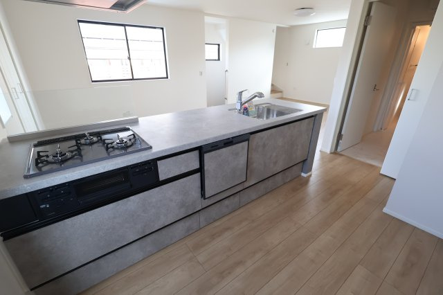 《仲介手数料無料》南区曲本４丁目5-20新築一戸建てKEIAI GRACEのキッチン