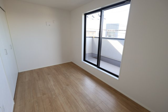 《仲介手数料無料》南区曲本４丁目5-20新築一戸建てKEIAI GRACEの洋室