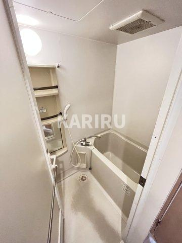 ヴィヴィッド京橋の浴室