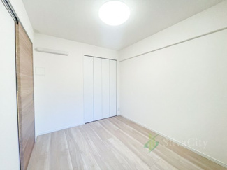 【洋室】 | パシフィック馬事公苑前２号棟