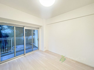 【洋室】 | パシフィック馬事公苑前２号棟