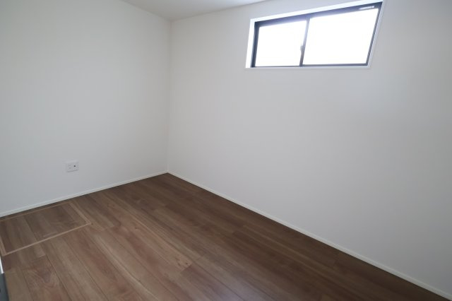 《仲介手数料無料》南区曲本４丁目5-20新築一戸建てKEIAI GRACEの洋室