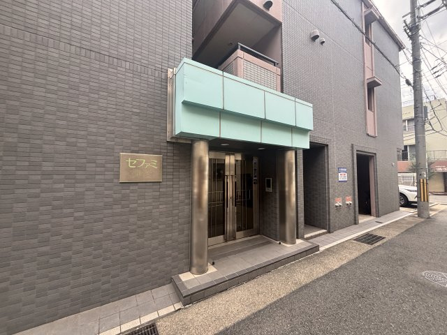 セファミ御影のエントランス