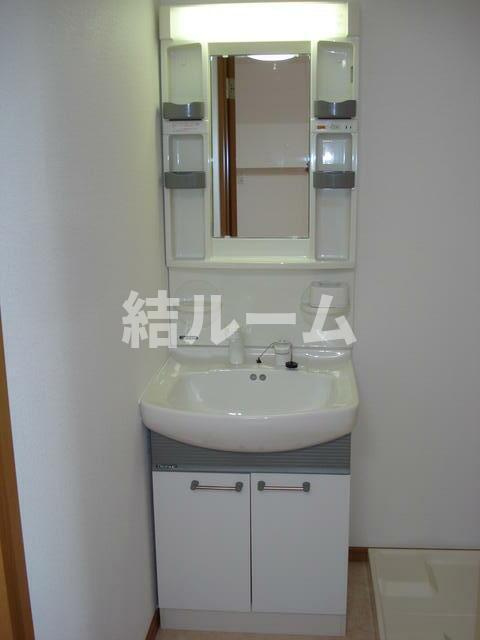 板橋区東新町１丁目の賃貸マンションの洗面所