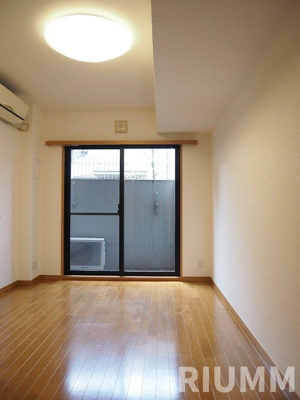 【居間・リビング】 | ルーブル新宿西落合伍番館