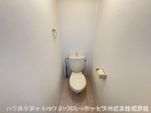 メゾンコムラのトイレ