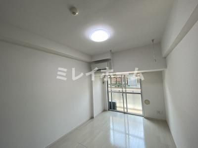 XEBEC西蒲田の居間・リビング|同建物内別のお部屋の参考写真になります。