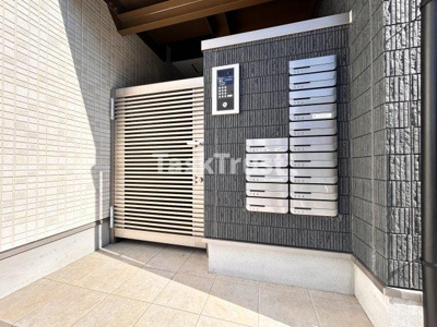 【エントランス】 | ALEGRIA鶴見区今津