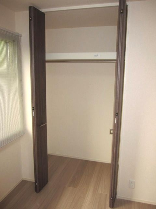 ウィット瓦町通の収納