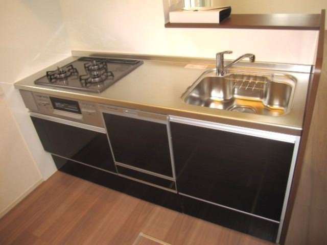 ウィット瓦町通のキッチン