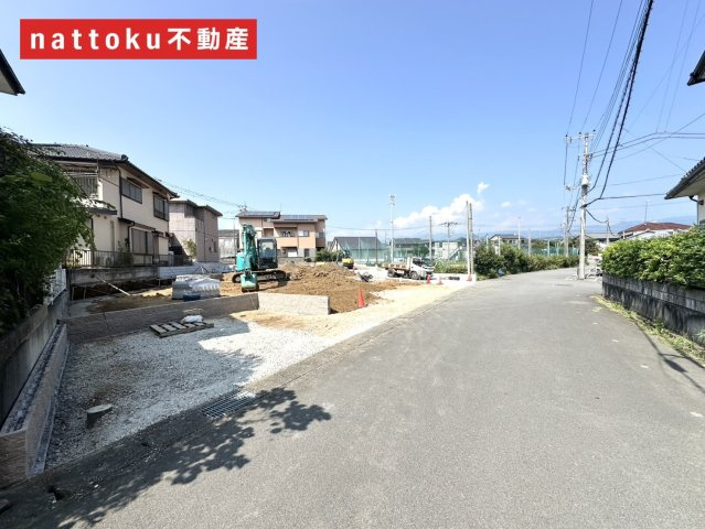 三島市谷田　新築戸建　全３棟　２号棟の前面道路含む現地写真|現地写真