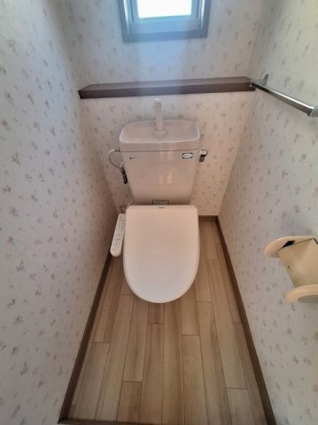 前橋市後家町貸戸建てのトイレ