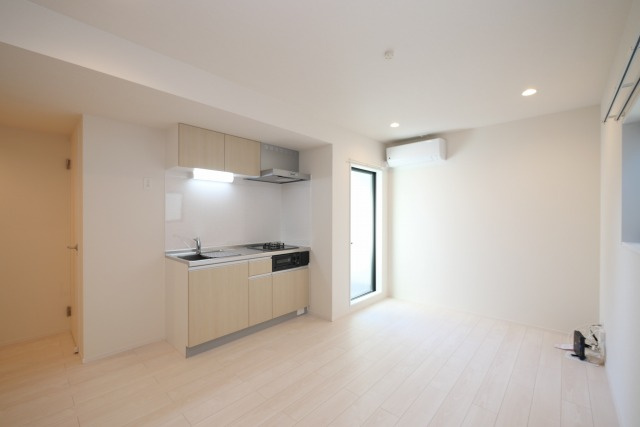 シャンティーハーバー九条の居間・リビング