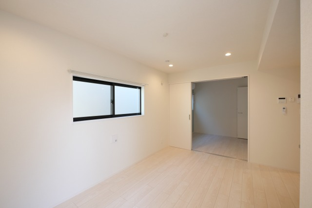 シャンティーハーバー九条の居間・リビング