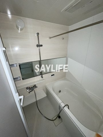 エマイユ鴻池の浴室