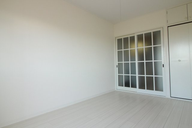 インペリアル伊川谷の居間・リビング