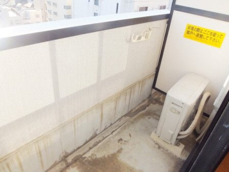 イーストベイ・船橋本町のバルコニー|南東向きのバルコニーです