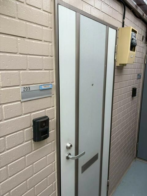 【玄関】 | シャネル富士見台