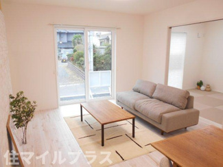 【居間・リビング】 | 郡山市大槻町愛宕台新築一戸建て1棟 | おしゃれなリビングです