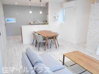 【居間・リビング】 | 郡山市大槻町愛宕台新築一戸建て1棟 | ゆったりとしたリビングです