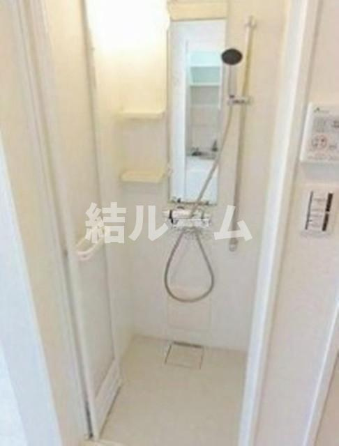 練馬区小竹町１丁目のアパートのシャワールーム